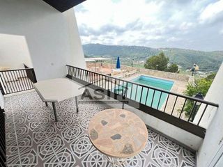 Chalet en venta en Zona Urbanizaciones en Alzira