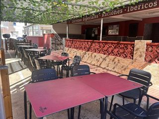 Local comercial en venta en Piles