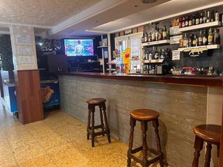 Local comercial en venta en Piles