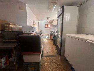 Local comercial en venta en Piles