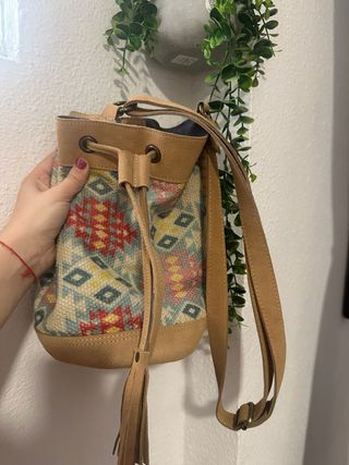 Bolso tipo saco piel étnico