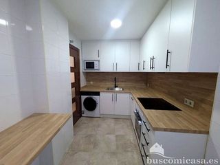 Piso en alquiler en Linares