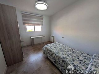 Piso en alquiler en Linares