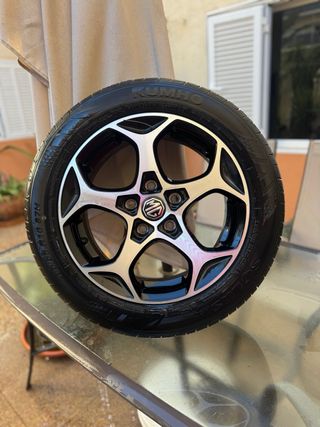 Llanta con neumático