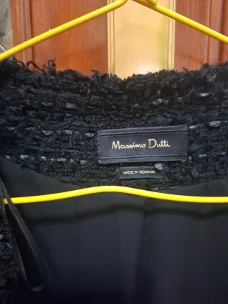 Chaqueta corta Massimo Dutti negra