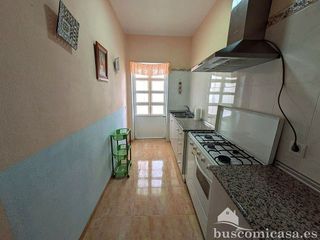 Piso en alquiler en Linares