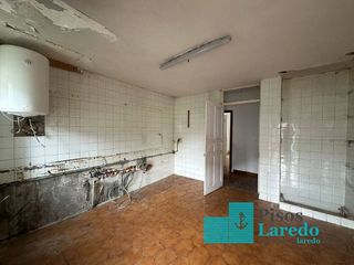 Piso en venta en Santoña