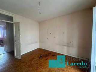 Piso en venta en Santoña