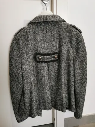 Chaqueta tweed gris