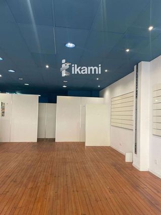 Local comercial en venta en Escala, L´