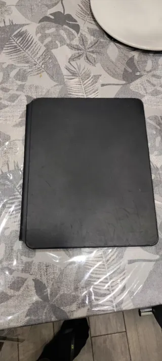 Tastiera Apple Magic Keyboard iPad  Pro