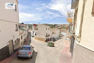 Chalet en venta en Huelma