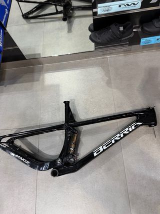 Cuadro Bici Berria Mako Full Carbon talla L