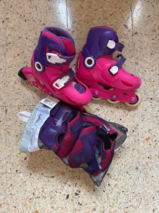 Patines (30-32) rosas y morados con protecciones