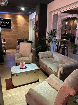 Local comercial en alquiler en Los Naranjos - Las Brisas en Marbella