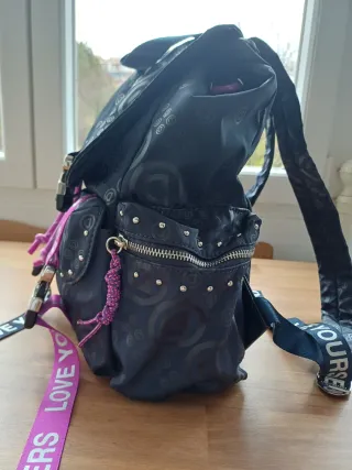 Mochila Desigual Negra y Rosa