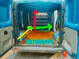 Manitas mantenimiento con furgoneta multiusos