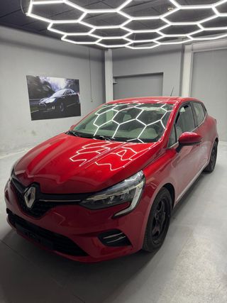 Renault Clio 2021