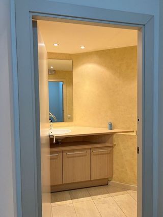 Local comercial en alquiler en El Centre en Esplugues de Llobregat