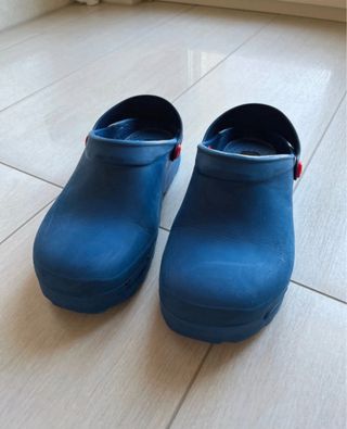 Zoccoli sanitari Reposa 37 blu