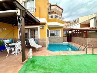 Casa adosada en venta en Motril pueblo en Motril