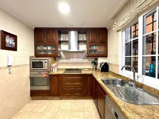Casa adosada en venta en Motril pueblo en Motril