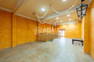 Edificio en venta en Úbeda