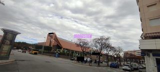 Local comercial en alquiler en Montigalà -Sant Crist en Badalona