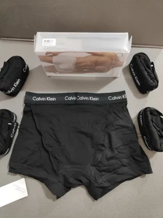 Calvin Klein Boxer Neri - 5 Pezzi taglia S Nuovi