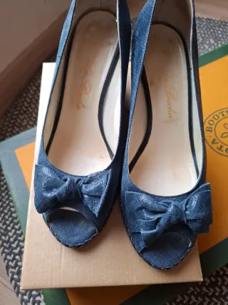 Sandalias Kylie cuña azul