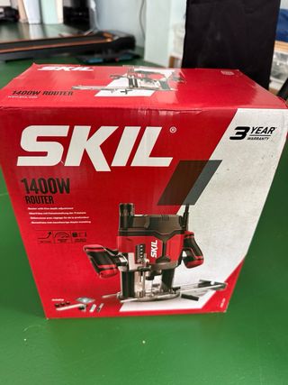 SKIL sierra de mesa, router, lijadora orbital