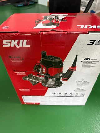 SKIL sierra de mesa, router, lijadora orbital