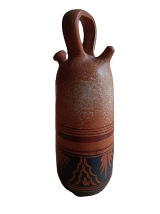 Botijo de barro pintado a mano