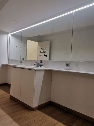 Local comercial en alquiler en Ensanche - Sar en Santiago de Compostela