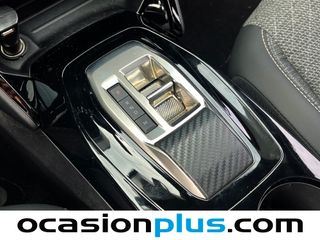 Peugeot 2008 Allure Hybrid eDCS6 100 kW (136 CV)