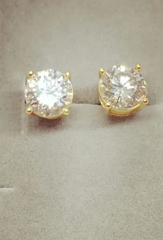 Pendientes Oro 18k y Diamantes 2CT cada uno