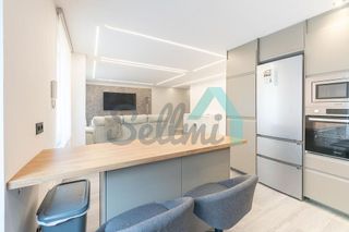 Piso en venta en Milán - Pumarín - Teatinos en Oviedo
