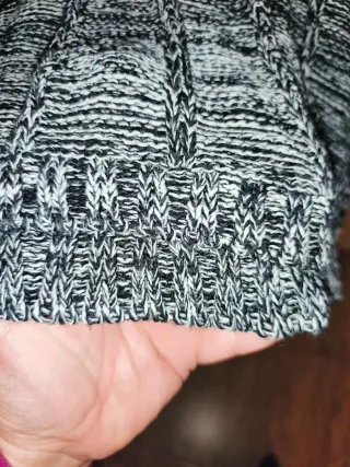 Jersey de punto trenzado, talla única.