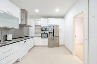 Piso en alquiler en Recoletos en Madrid