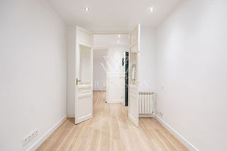 Piso en alquiler en Recoletos en Madrid