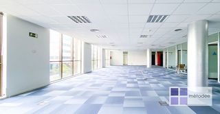 Oficina en alquiler en Sant Just Desvern