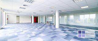 Oficina en alquiler en Sant Just Desvern