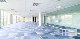 Oficina en alquiler en Sant Just Desvern