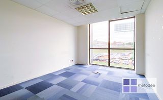 Oficina en alquiler en Sant Just Desvern