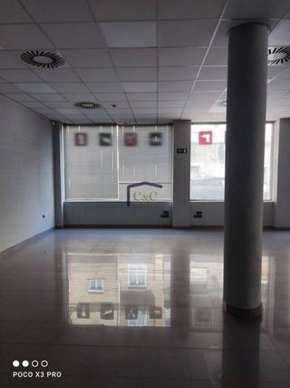 Local comercial en alquiler en Manzanares