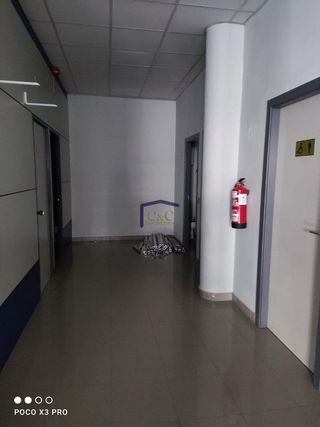 Local comercial en alquiler en Manzanares