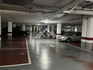 Garaje en venta en Arenal - La Pólvora en Dos Hermanas