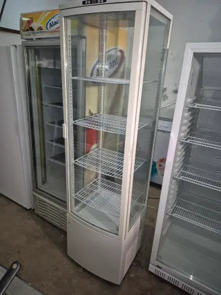 Nevera expositora refrigerada
