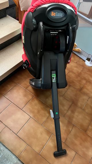 Silla de coche BeSafe roja