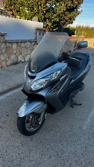 Suzuki Burgman 400 2006